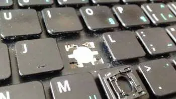Acer näppäimistön korjaus